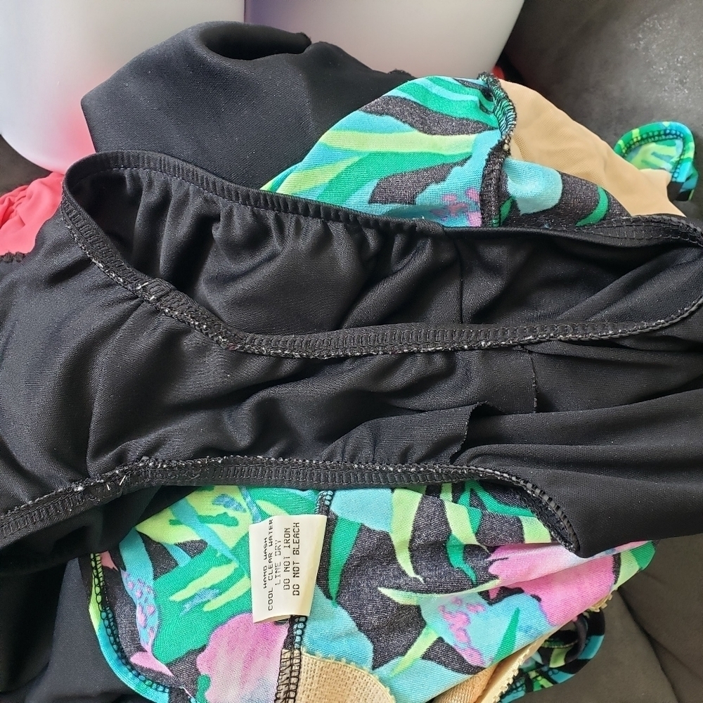 Union Made Vintage Women's One Piece Swimsuit Tropical Floral Skirt Colorful 6 - Picture 9 of 14